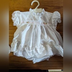Vintage white baby dress and bloomers sz 18m
